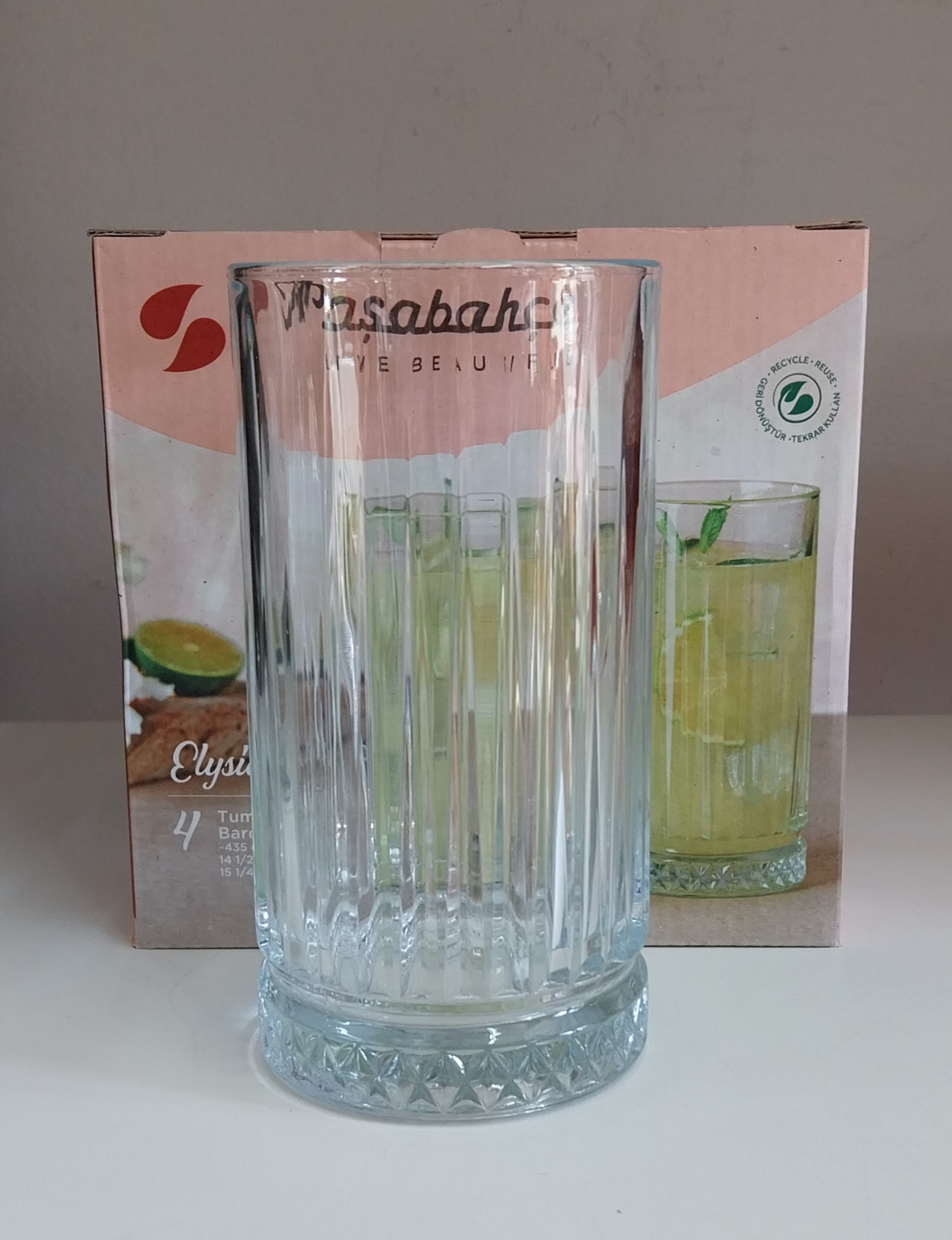 Čaša Elysia 445cc (Šifra artikla: 520015, Pakovanje: 4/1)