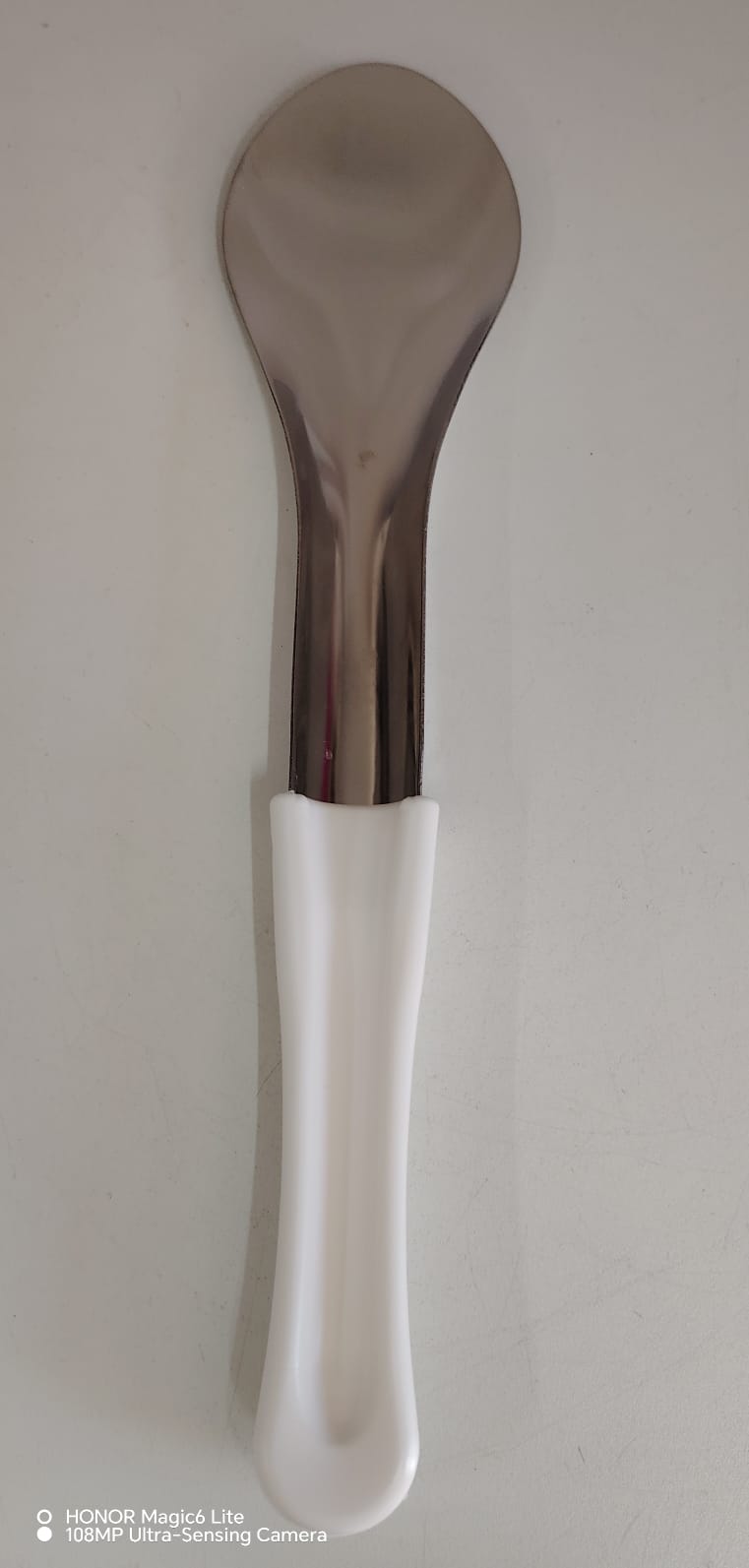 SPATULA ZA SLADOLED 30CM BELA 3263