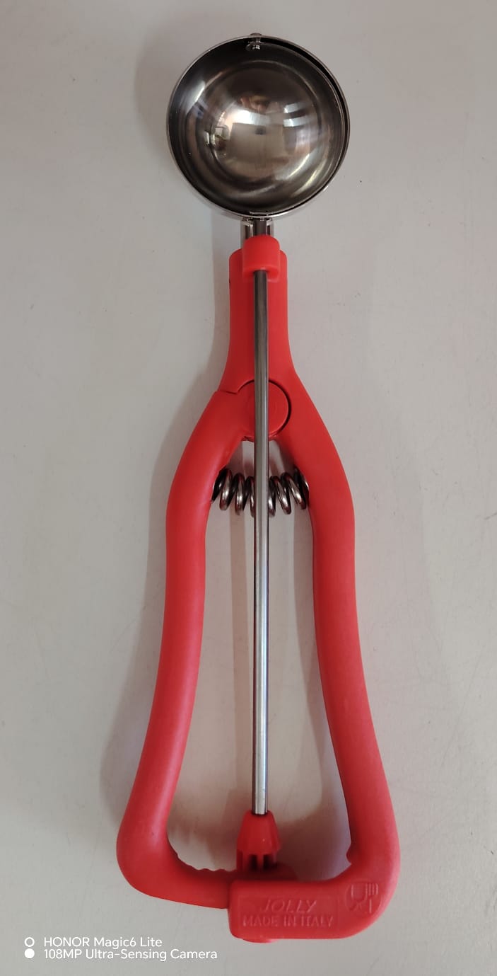 KASIKA ZA SLADOLED CRVENA PROFI 24 51MM-3282-JOLLY